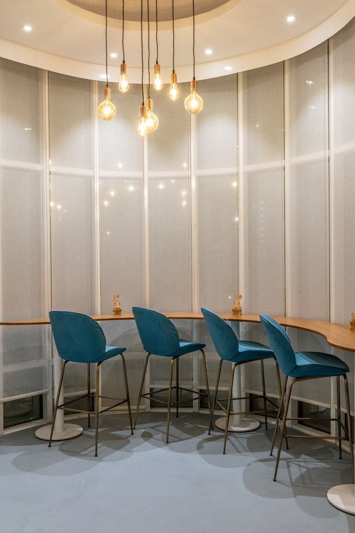 Leva Hotel Mazaya Centre Dubai Exterior photo